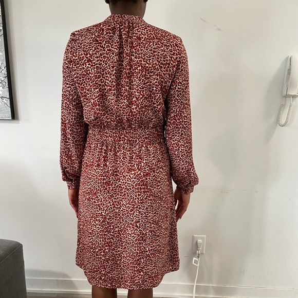 Perfect Leo print dress versatile - Picture 3 of 3